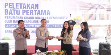 Kapolres Lakukan Peletakan Batu Pertama di Grand Dharaka Residence 2
